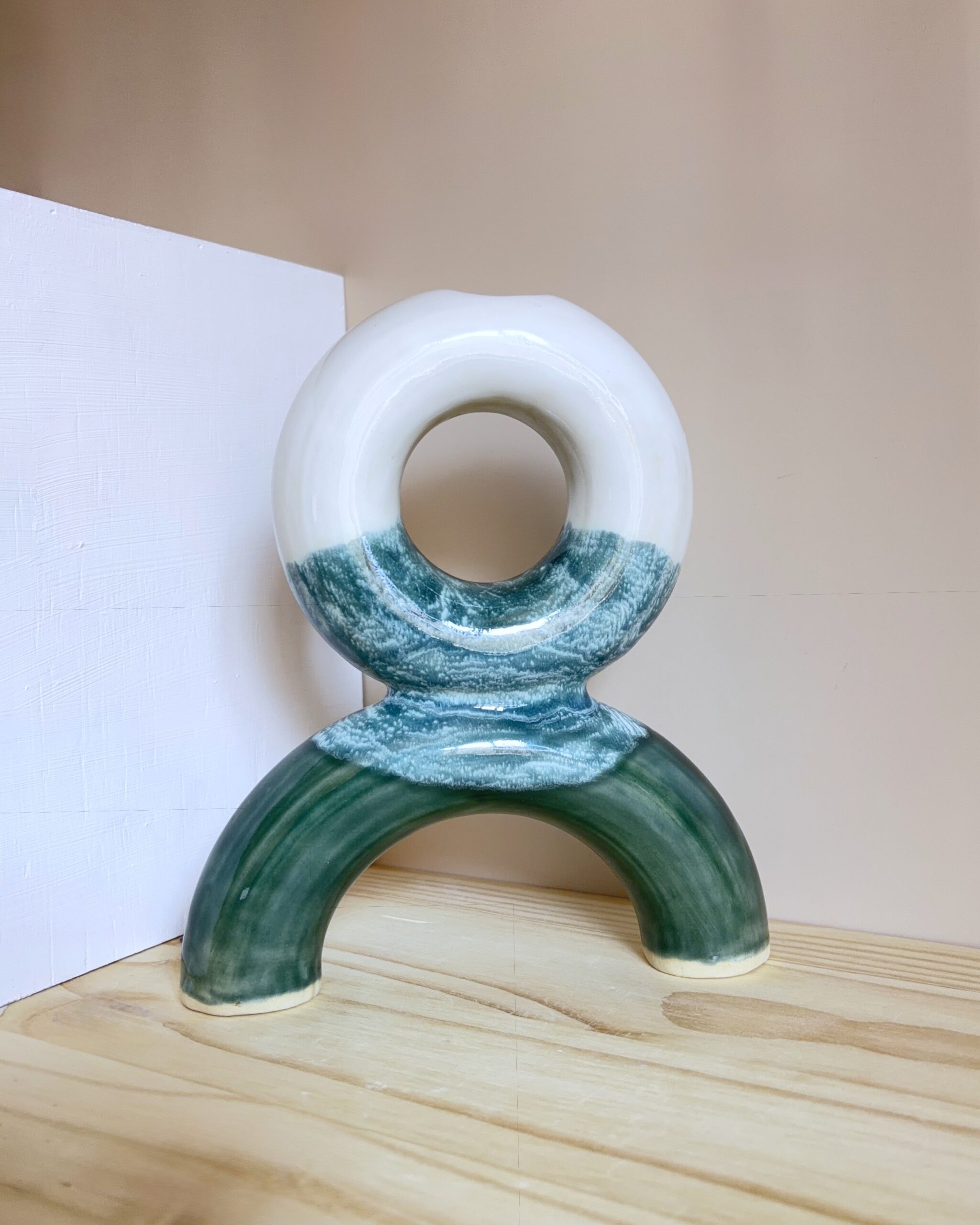 Torus Half Moon Vase - Image 2
